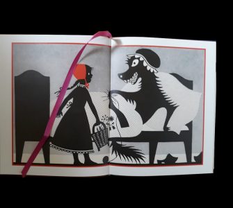 Illustrazione da "Le fiabe dei Fratelli Grimm" di Noel Daniel, Edizione Taschen. Il lupo è sicuramente il più famoso cattivo delle fiabe.