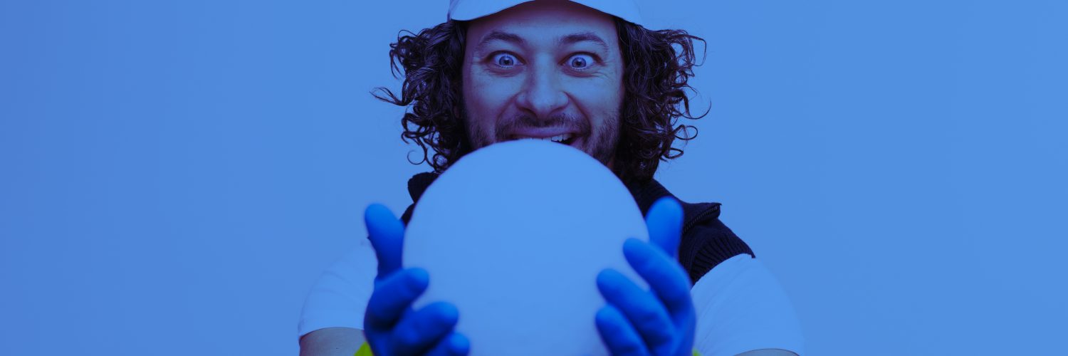 Chi meglio di John Whitemoon poteva spiegare il fenomeno della Luna Blu ai bambini?